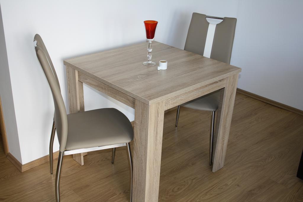 Apartments Suker Трогир Екстериор снимка